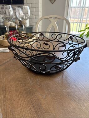 Princess House Scrollwork Metal Fruit Bowl - Dark Brown